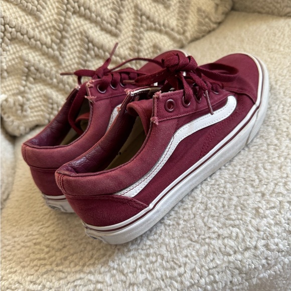 VANS Old Skool Burgundy | 7.5 | Slightly Worn - Picture 4 of 7